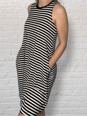 Time and Tru Striped Dress with pockets